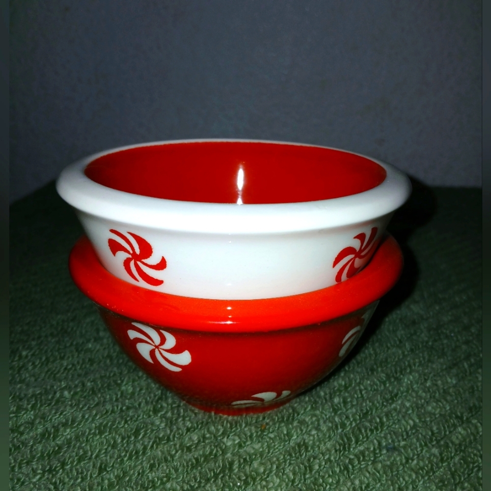 Peppermint bowls